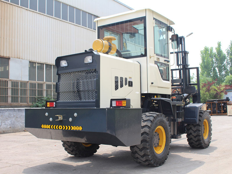 3.5T越野叉車/