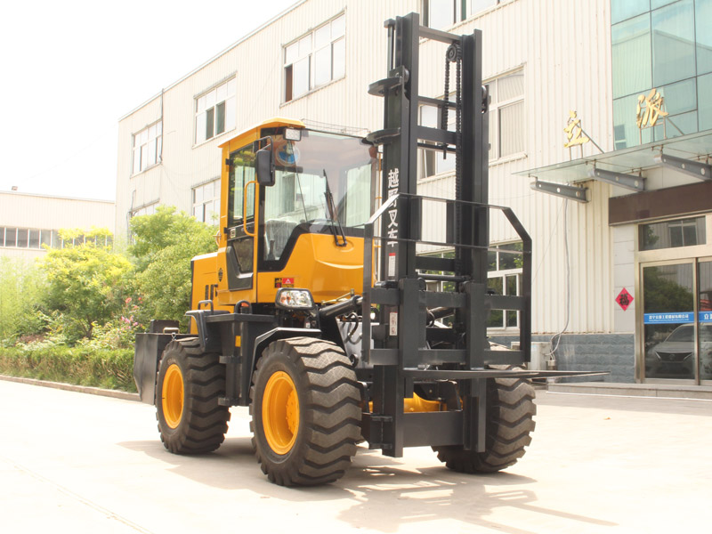5T越野叉車/