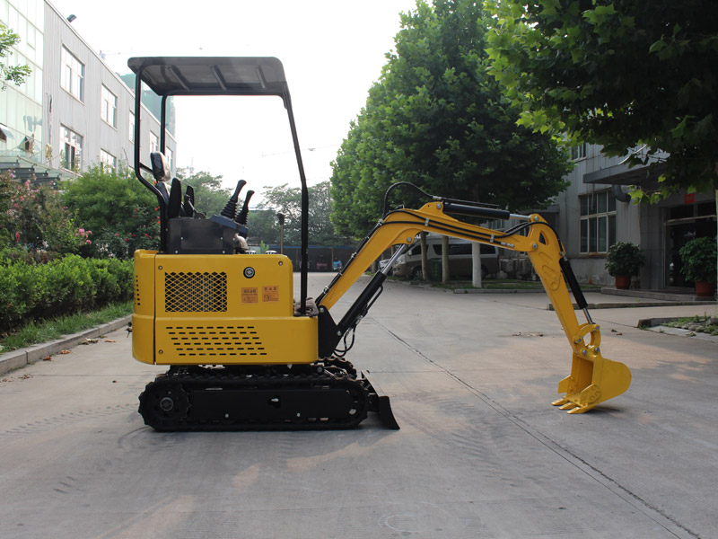 小型挖掘機超負荷工作會有什么影響?